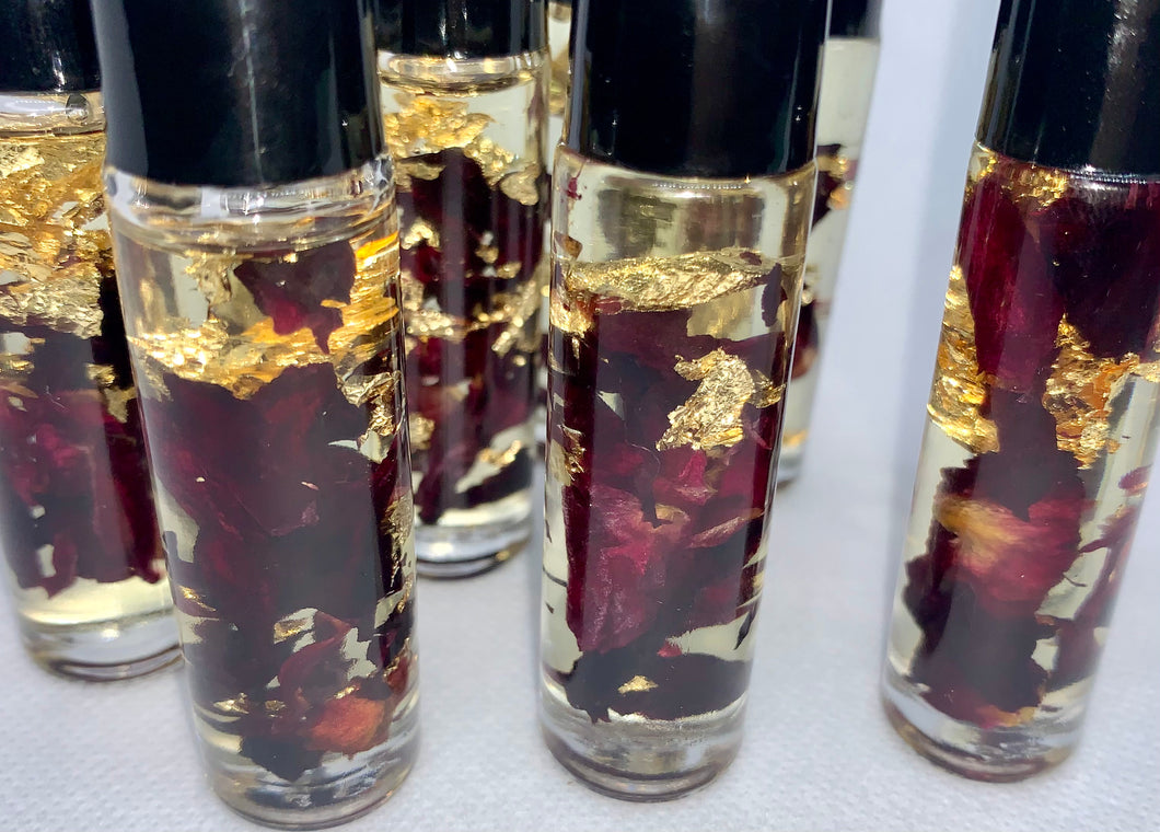 Rose Lip Oil With Gold Flakes